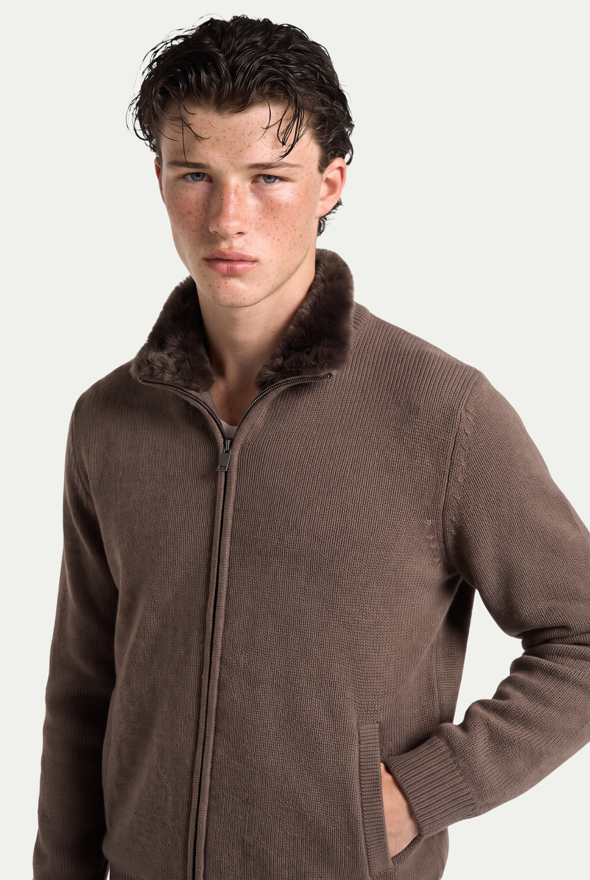 Siena Cashmere Zip Taupe